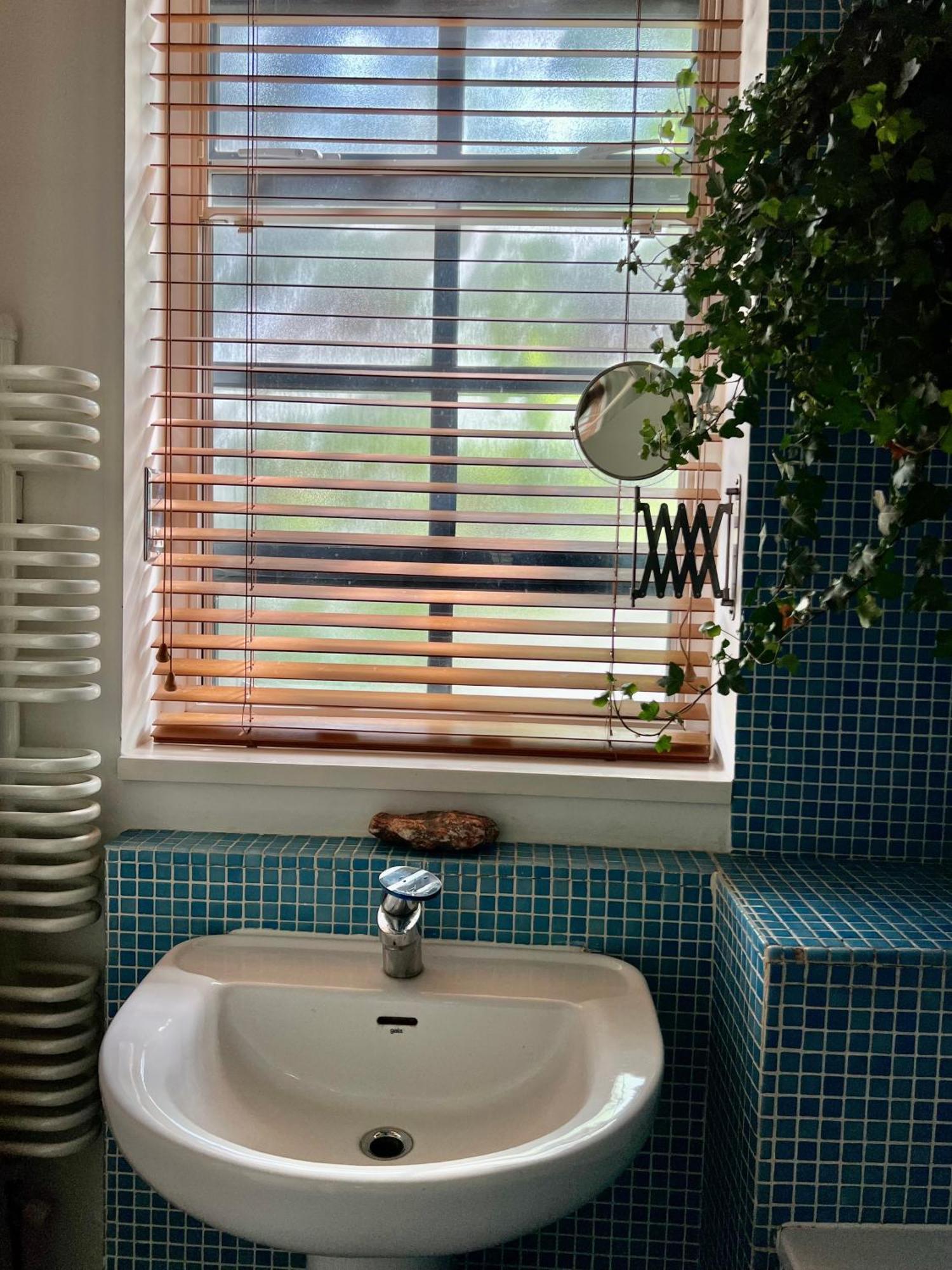 Huge Room For Recharge And Relaxation In Loft With Sauna In Central Лондон Экстерьер фото